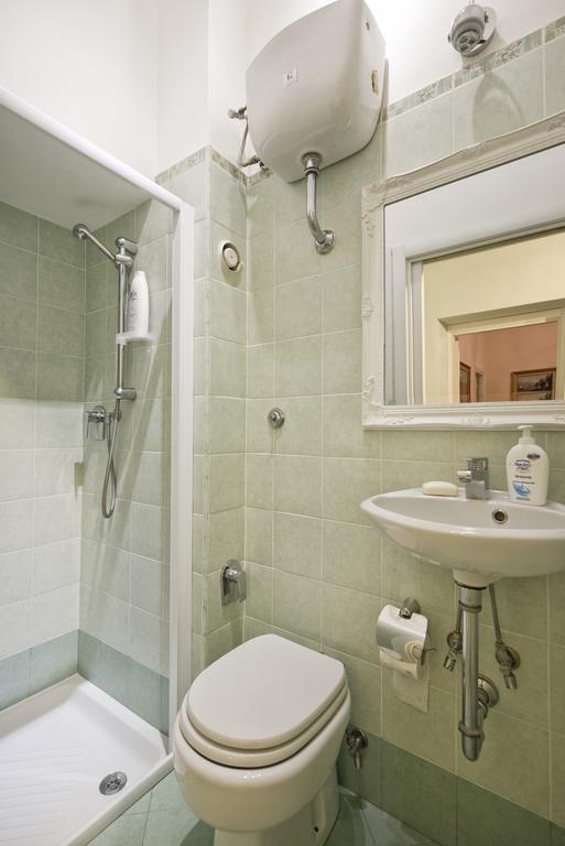Fontana De Trevi Apartment Roma Quarto foto